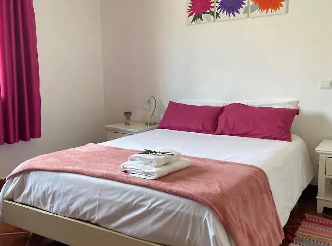 Casa Do Canto - Uma Casa No Campo, Perto Da Praia. Ferienhaus *